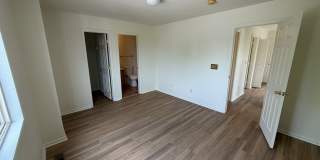 585 E 78th Dr Gallery 18