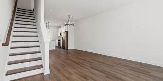 596 WATERMANS DR Gallery 28