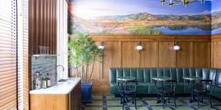 The Madelon Gallery 14