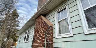 AVAILABLE JULY - 3 BEDROOM/1.5 BATHROOM HOME Gallery 33