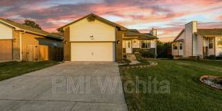 5102 North Blackhawk Street Gallery 1