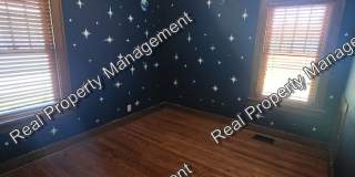 Charming Three Bedroom Ranch Gallery 10