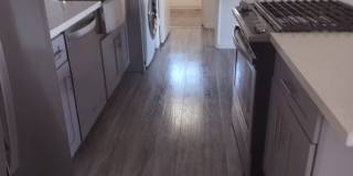 Top Floor Apartment, 1 Bed + 1 Car Garage, Long Beach Gallery 5