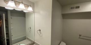 Great 2 bed 1 bath condo with pool and pickleball courts Gallery 7