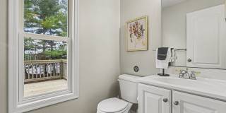 Freshly Renovated 4 Bedroom Home In Centerville OH Gallery 15