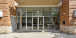 950 W MONROE Street Gallery 2