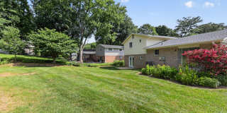 Fabulous Detached Home in Robinson HS Pyramid!! Gallery 36