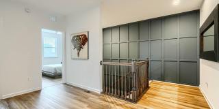 2596 NEABSCO COMMON Place Gallery 33