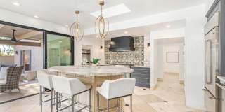 4450 E CAMELBACK Road Gallery 19