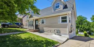 481 Macarthur Avenue Gallery 1