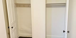 2nd Floor 1 Bedroom West End of York City Gallery 6