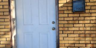 2402 East Randolph Avenue Gallery 1