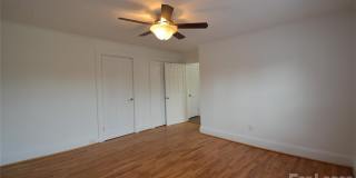 1127 Mecklenburg Highway Gallery 14