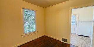 2 Bedroom 1 Bath Duplex Gallery 5