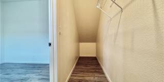 4258 Tarim Street Gallery 15