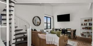 2100 N Lincoln Park W Gallery 1