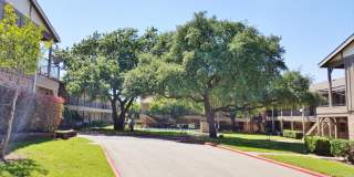 London Square Apartments Gallery 7
