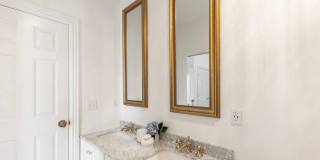 Luxury Furnished Home Gallery 43