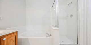 Gated Community townhome, with private garage Gallery 36