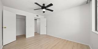 1140 East Ocean Boulevard Gallery 19