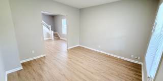 NOW SHOWING: 2 Bedroom / 1 Bath Duplex located at 1132 N Oxford St. in Indianapolis, IN Gallery 5