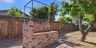 Wow! What a Great Home! Available Now! Gallery 39
