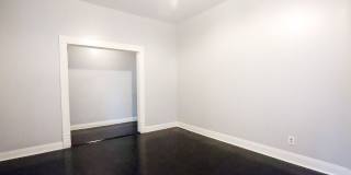 5427 S Blackstone Avenue Gallery 10