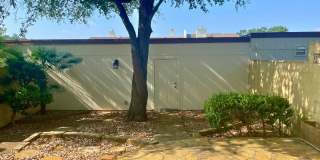 Beautifully Renovated 3 Bedroom Home in Royal Ridge Gallery 19