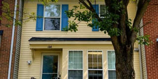 128 HAMPSHIRE Square SW Gallery 1