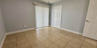One bedroom one bathroom condo in Palmer Ranch Gallery 24
