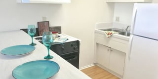 Ocean West Apartments Gallery 19