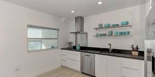 5516 AVENIDA DEL MARE Gallery 21