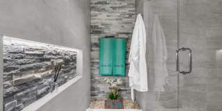 502 Brighton Avenue Gallery 61