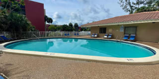 2500 Inverrary Gallery 1