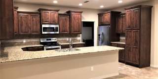 1513 Club Dr Gallery 6