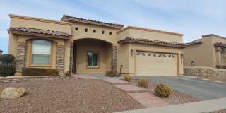 4 BEDROOM 3 BATHROOM HOME Gallery 3