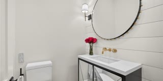 304 N Royal Ascot Drive Gallery 51