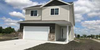 3 Bed 3 Bath Single Family Home Gallery 1