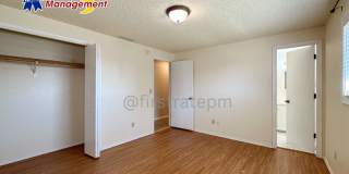 712 Fair Lane Gallery 15