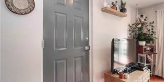 Room in 2 Bedroom Home at Donatello Ave Gallery 5