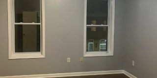 600 North Decker Avenue Gallery 4