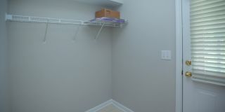 2 Bedroom 2.5 Bath with Lake View in Morrisville, NC! Gallery 5