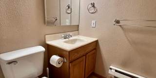 Beautiful & Bright 2-Bedroom + Office Corner Condo in North Boulder Gallery 43