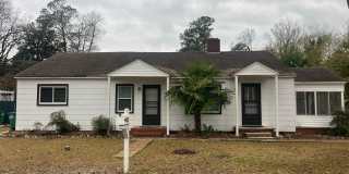 3 Bed, 1 Bath House Gallery 1