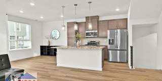 1.5 year old townhome with 3 bedrooms, 2 1/2 bathrooms, 2-car garage at Victory Ridge available NOW! Gallery 10