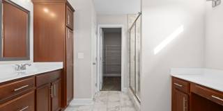 Pet Friendly Three Bedroom! Gallery 19