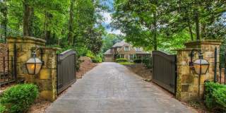 5265 Peachtree Dunwoody Road Gallery 86