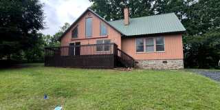Ashe Lake Community Home Surrounded By Nature! Gallery 1