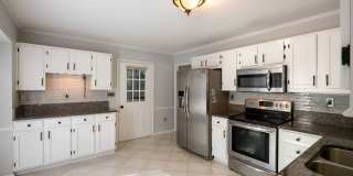 Single Family Home in Brier Creek! Available Now Gallery 9