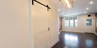 2677 ARAMINGO Avenue Gallery 12